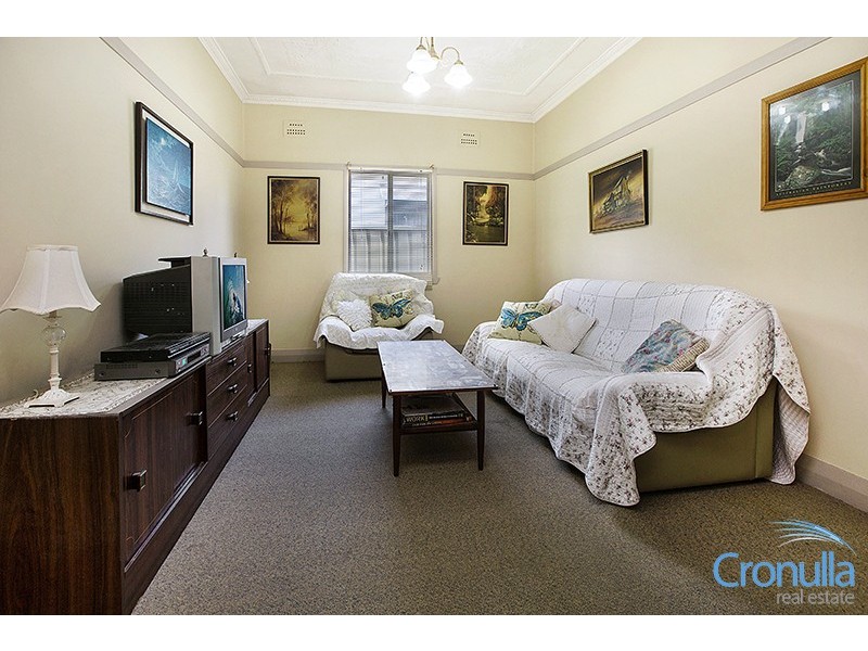 13 Tamar Street, Sutherland NSW 2232