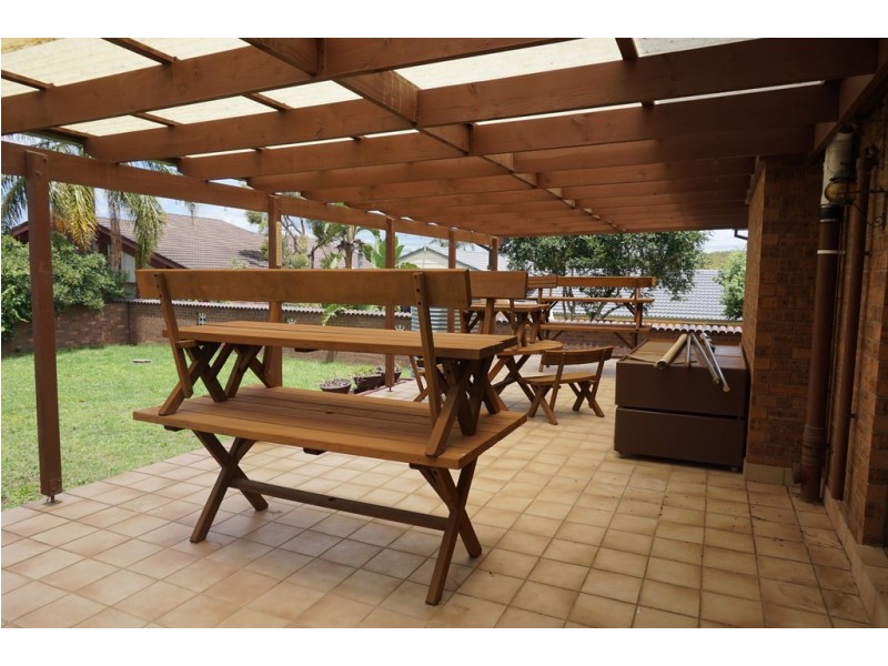 12 Riverside Ave, Picnic Point NSW 2213