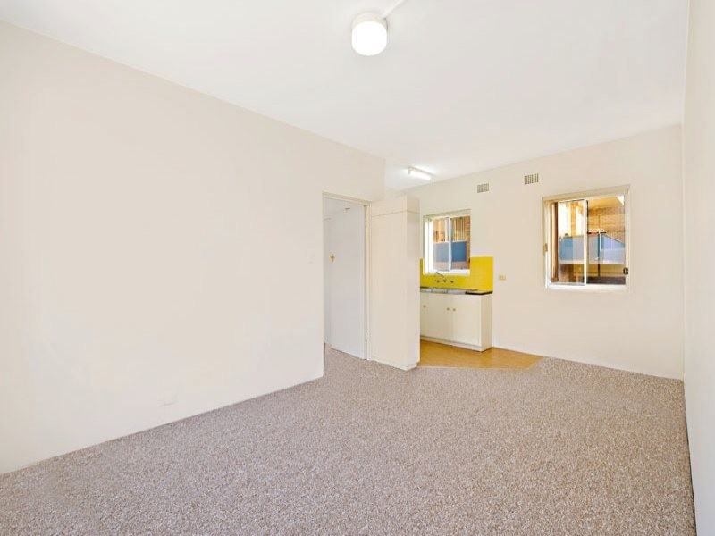 33 The Esplanade, Cronulla NSW 2230