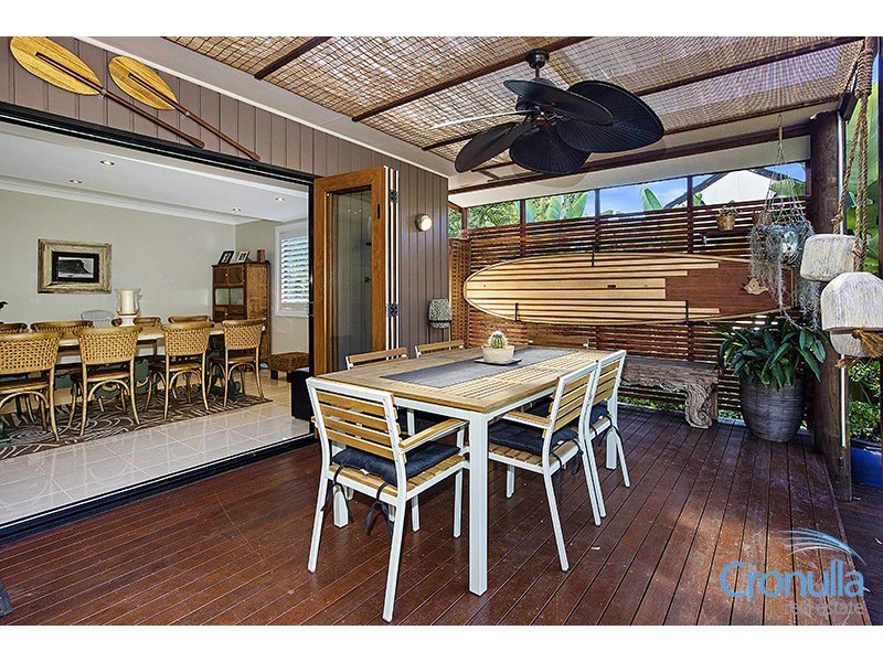 6 Holly Street, Caringbah South NSW 2229