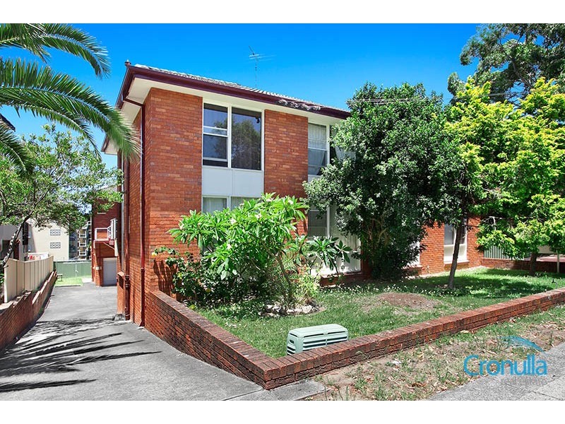 6 Burraneer Bay Rd, Cronulla NSW 2230
