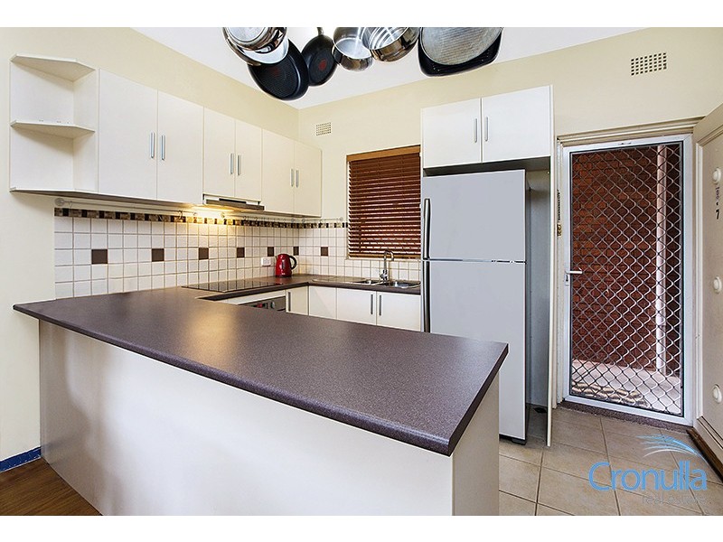 6 Burraneer Bay Rd, Cronulla NSW 2230