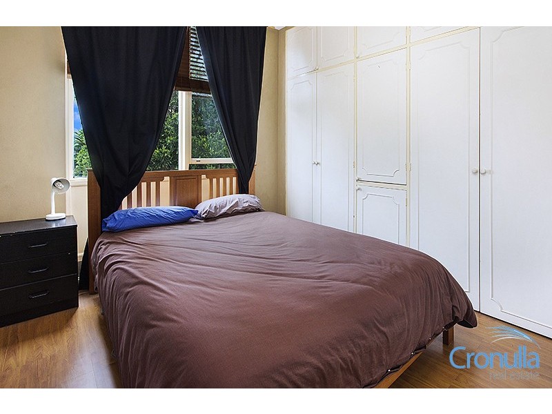 6 Burraneer Bay Rd, Cronulla NSW 2230