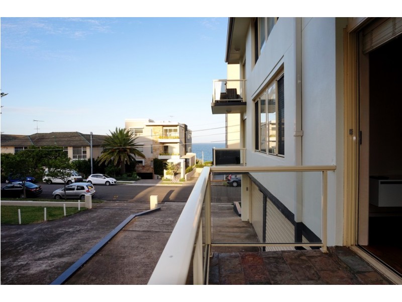 2/17 Arthur Avenue, Cronulla NSW 2230