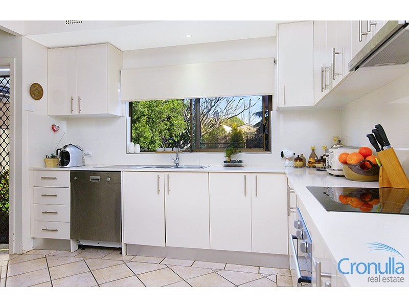 77 Woodfield blvd, Caringbah NSW 2229