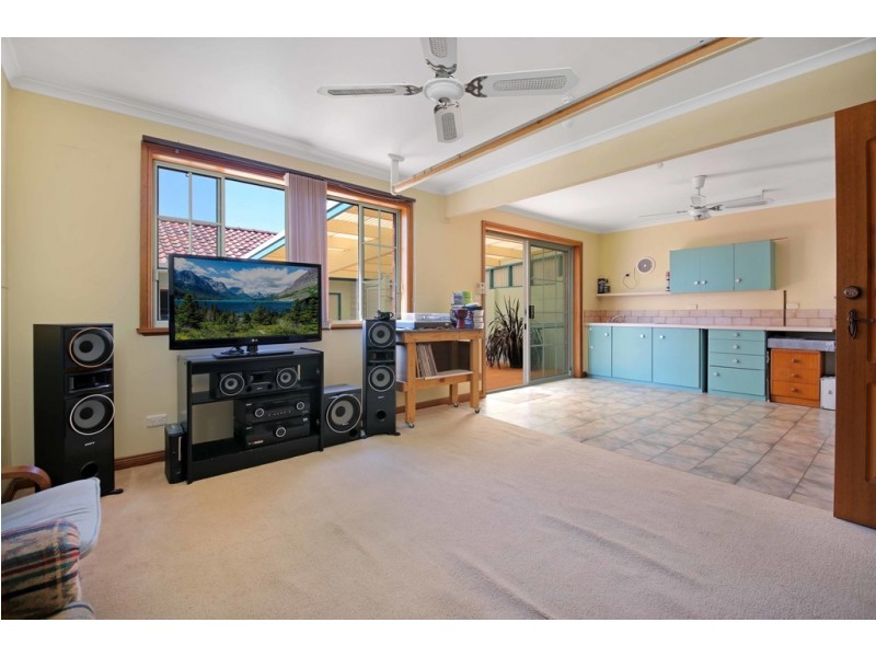 102 Cawarra Rd, Caringbah NSW 2229