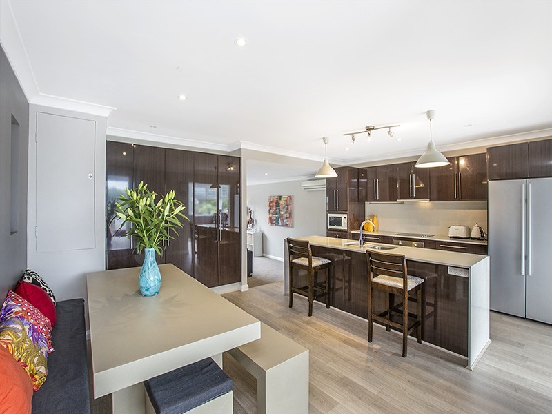 12 Fauna Place, Kirrawee NSW 2232