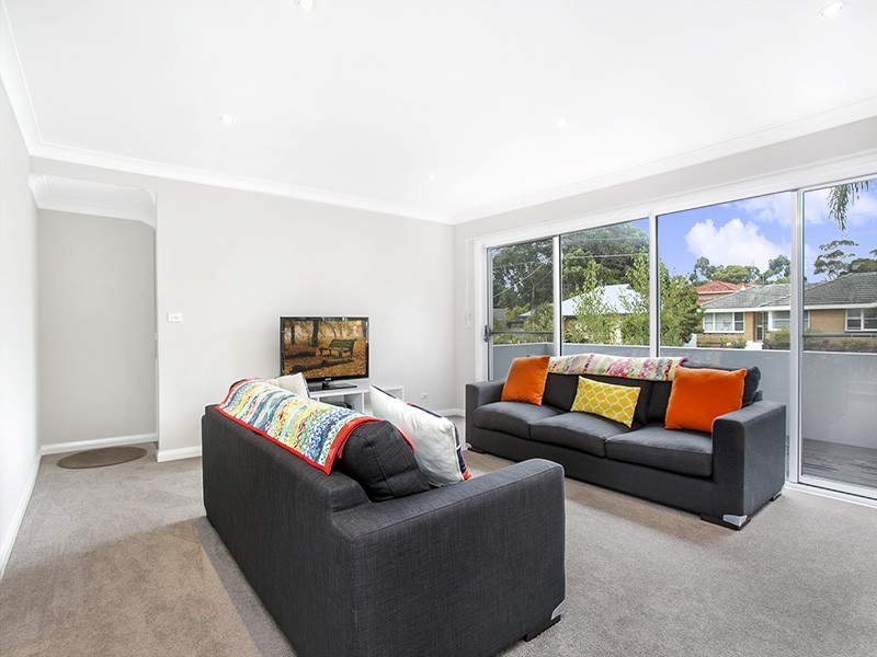 12 Fauna Place, Kirrawee NSW 2232