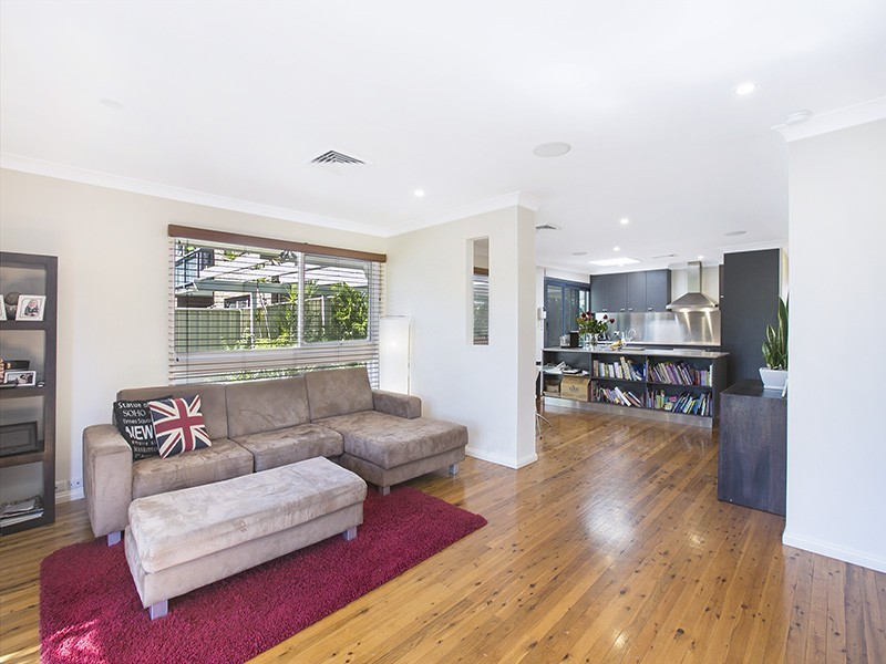 12 Huskisson Street, Gymea Bay NSW 2227