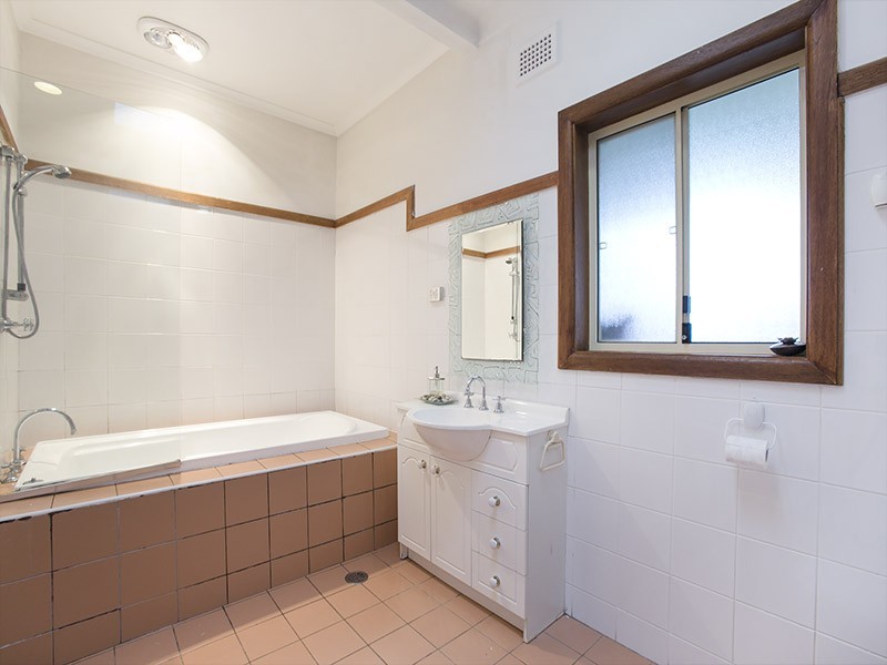 1279 Princes Highway, Heathcote NSW 2233