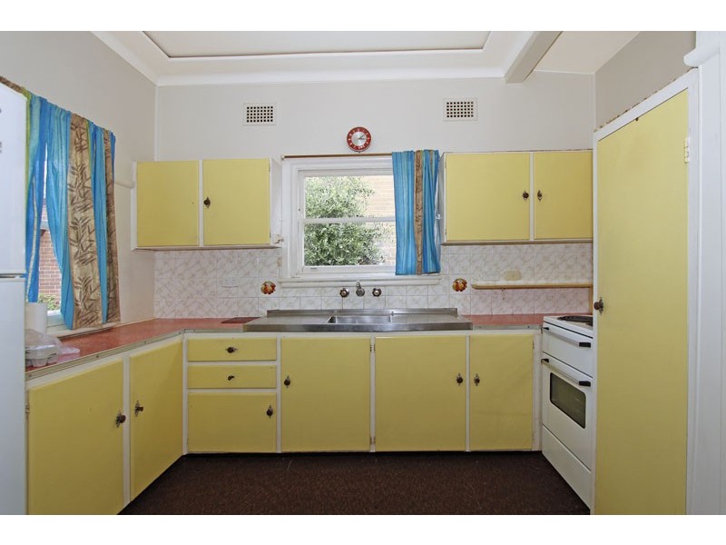 28 CASTLEWOOD AVE, Woolooware NSW 2230