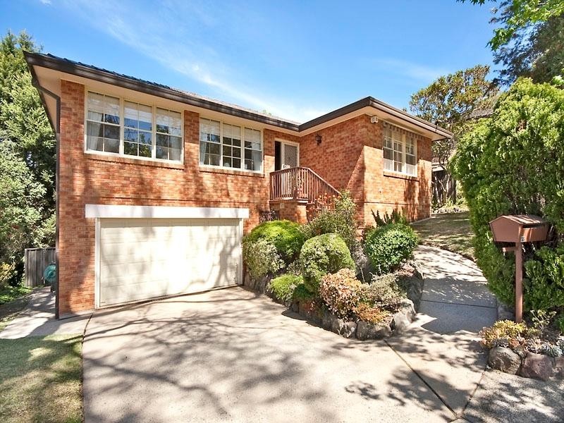 18 Wanganui Road, Kirrawee NSW 2232
