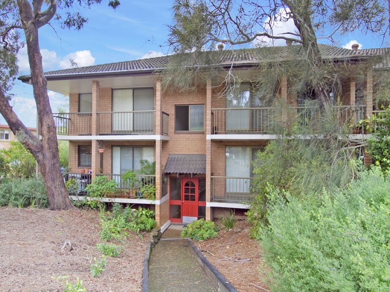 23/8-12 Railway Crescent, Jannali NSW 2226