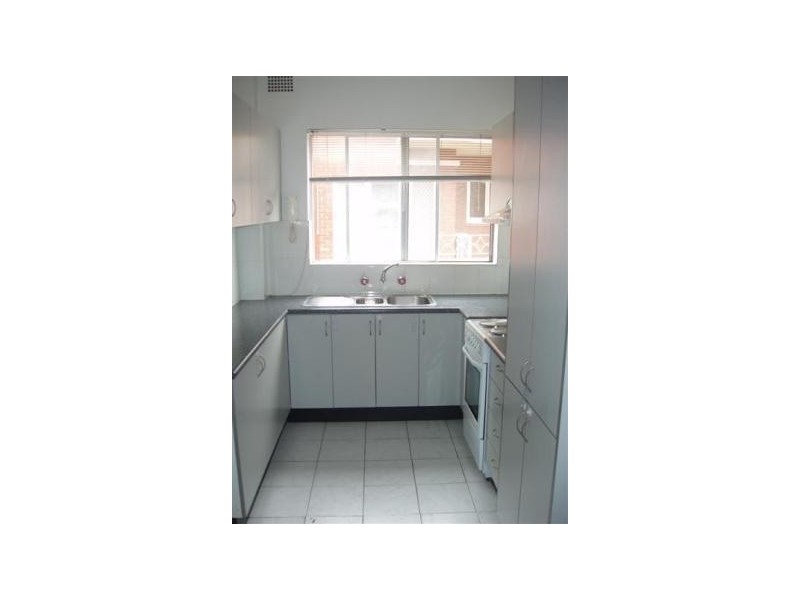 7/14 CRAWFORD ROAD, Brighton-le-sands NSW 2216