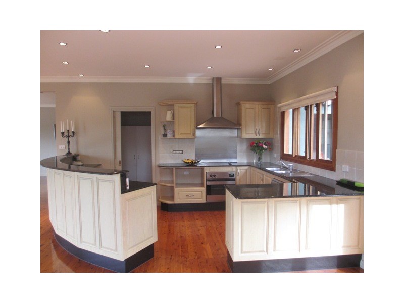 7 Loves Avenue, Oyster Bay NSW 2225