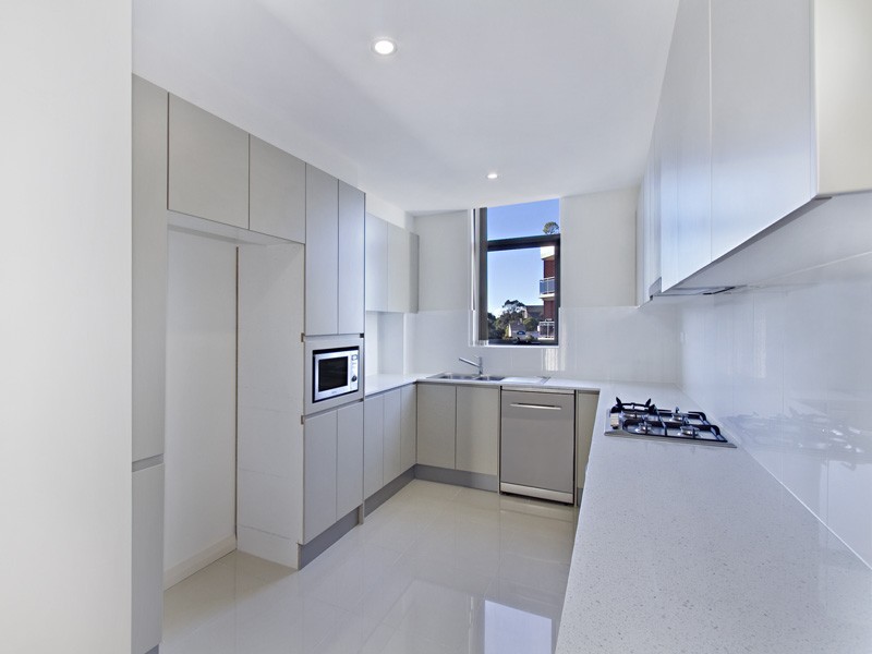 15/10-18 Robertson Street, Sutherland NSW 2232