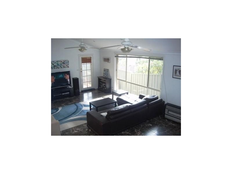 9A Kurrajong street, Sutherland NSW 2232