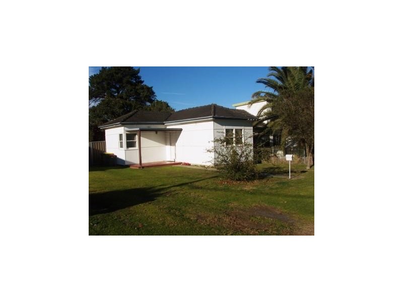 60 Fairview Avenue, Engadine NSW 2233