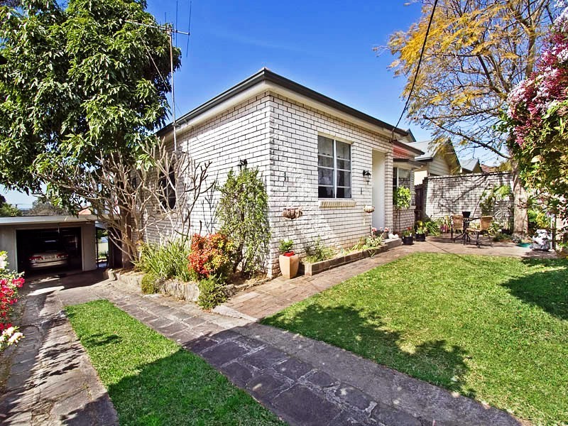 2 Mulyan Street, Como NSW 2226