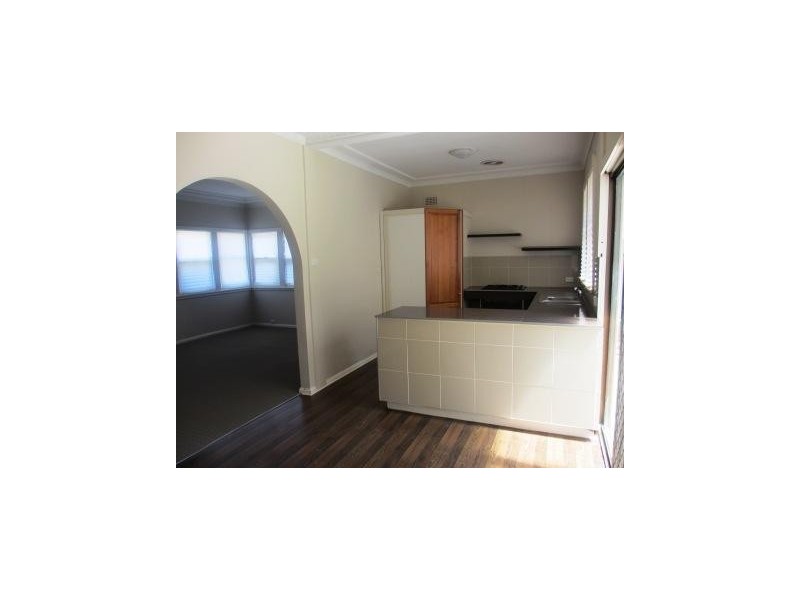 187 Bath Road, Kirrawee NSW 2232