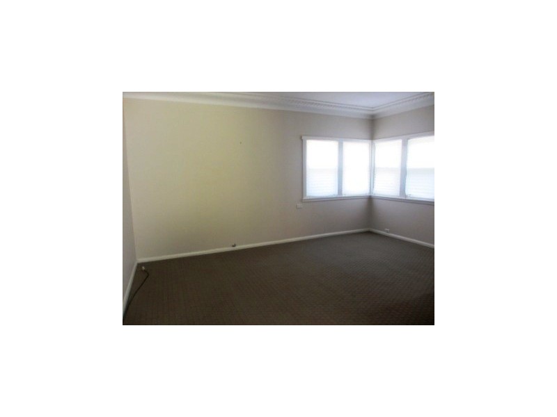 187 Bath Road, Kirrawee NSW 2232