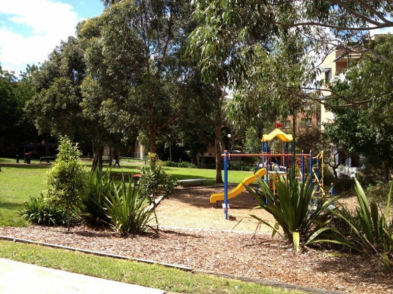 18/17-21 Gray Street, Sutherland NSW 2232