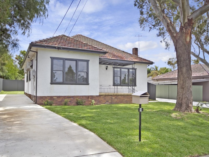 9 Vesta Street, Sutherland NSW 2232