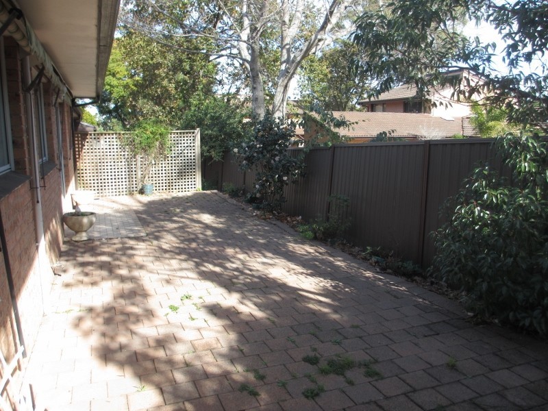 1/8 Pembroke Street, Sylvania NSW 2224