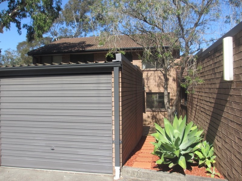 35/24 Toronto Parade, Sutherland NSW 2232