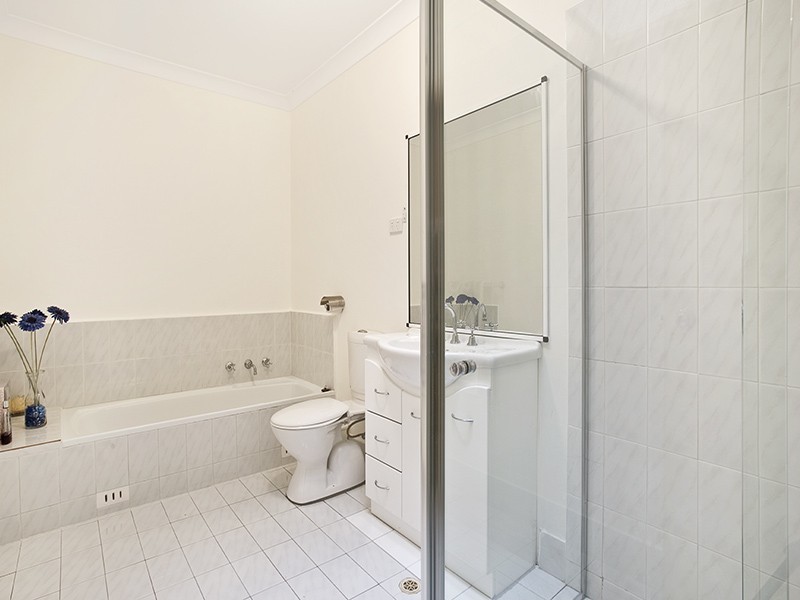 70  Mokera Avenue, Kirrawee NSW 2232