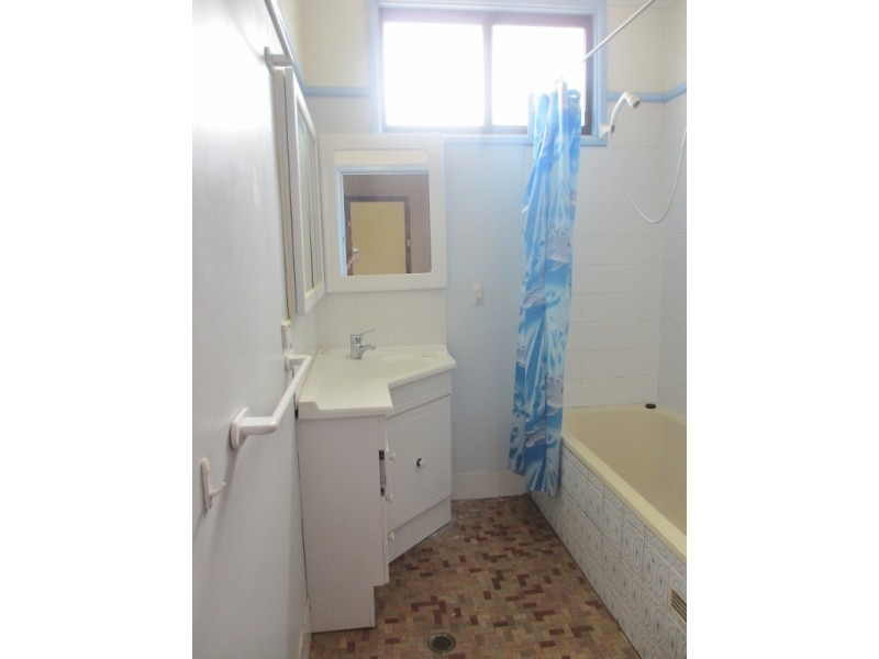 18 Terrace Avenue, Sylvania NSW 2224