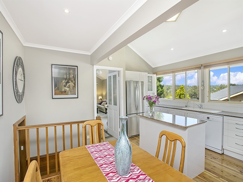 15 Rainbow Place, Kareela NSW 2232