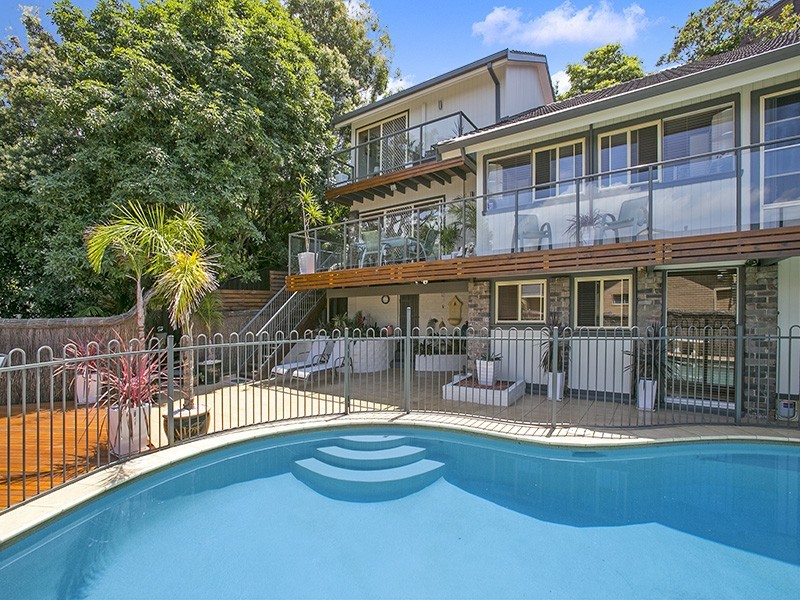 15 Rainbow Place, Kareela NSW 2232