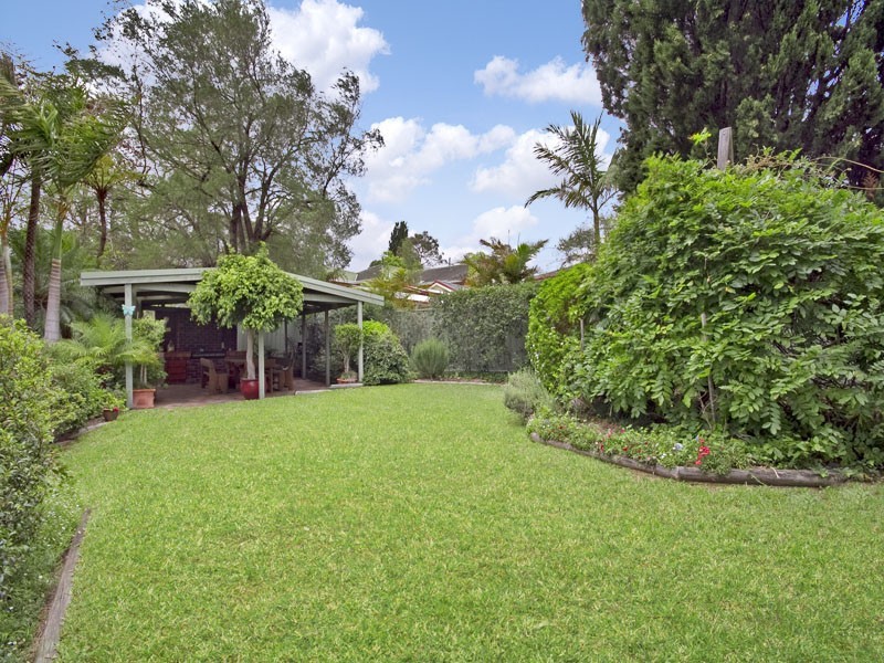 10 Browallia Crescent, Loftus NSW 2232