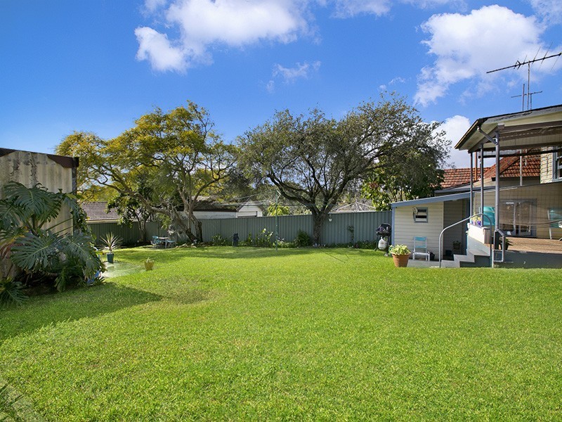185 President Avenue, Miranda NSW 2228