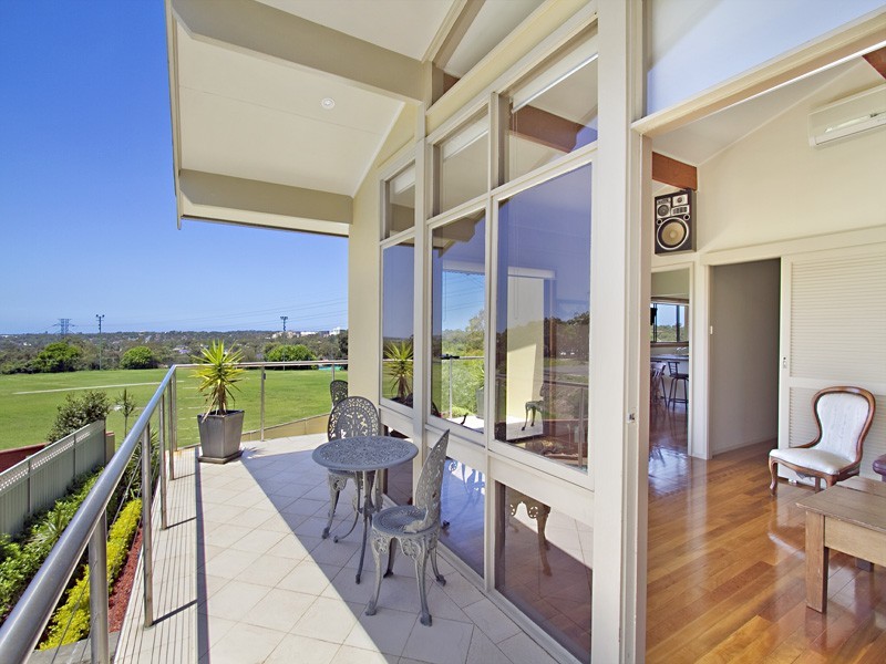 4 Calga Place, Sylvania NSW 2224