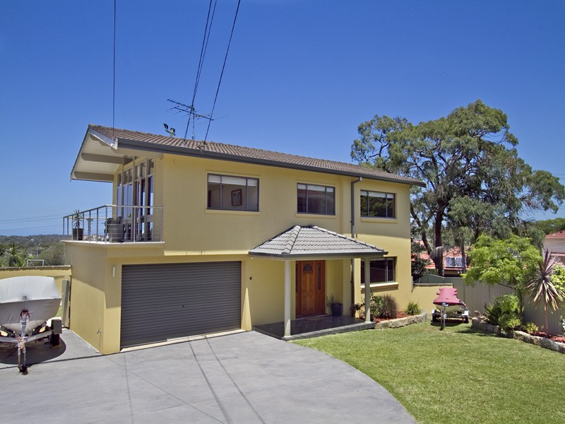 4 Calga Place, Sylvania NSW 2224