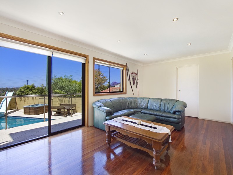 4 Calga Place, Sylvania NSW 2224