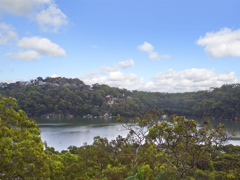 67 Central Avenue, Como NSW 2226