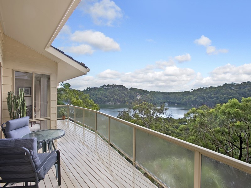 67 Central Avenue, Como NSW 2226