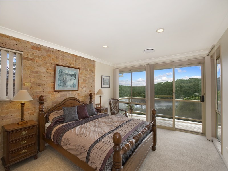 67 Central Avenue, Como NSW 2226