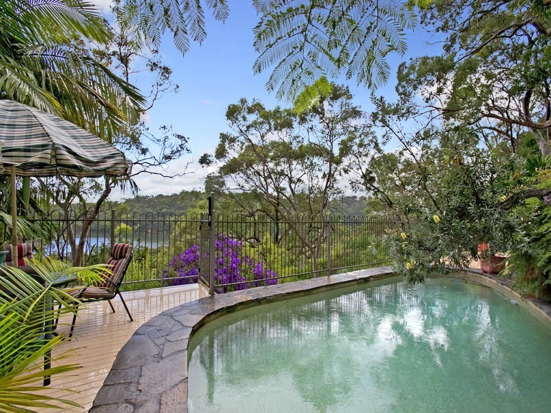 67 Central Avenue, Como NSW 2226