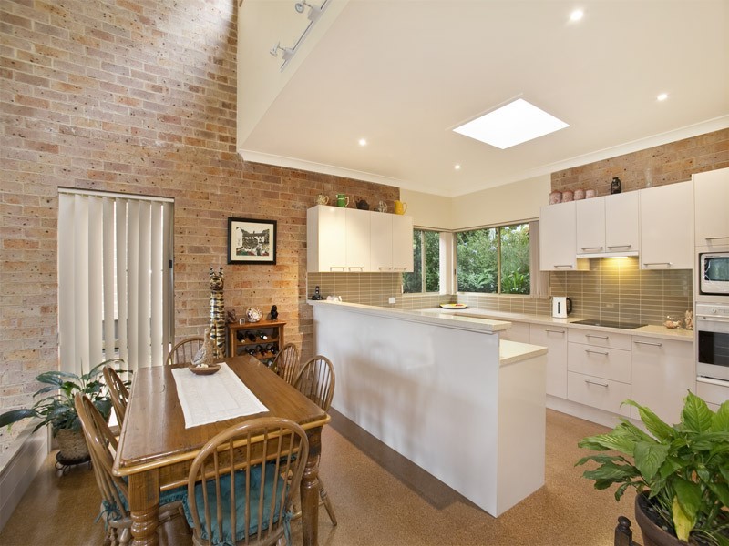 67 Central Avenue, Como NSW 2226