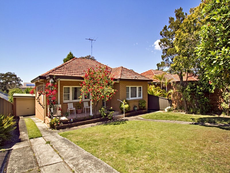 96  Seventh Avenue, Jannali NSW 2226