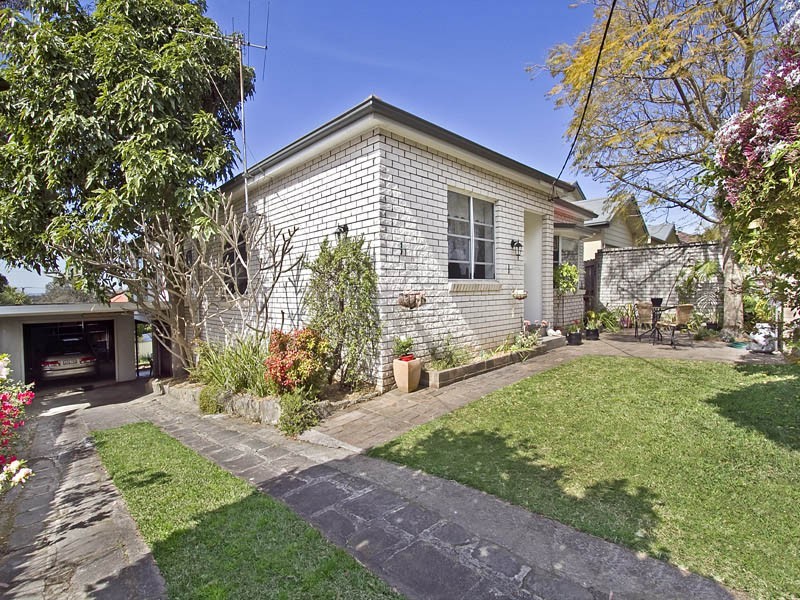 2 Mulyan Street, Como NSW 2226