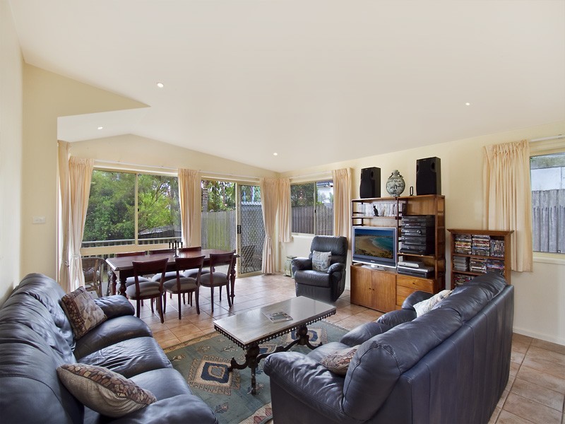 8 Chestnut Street, Loftus NSW 2232