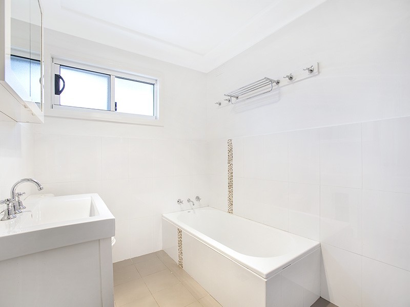 12 Fauna Place, Kirrawee NSW 2232