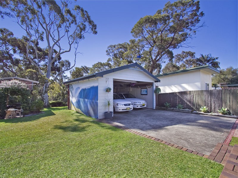 25 Gwawley Parade, Miranda NSW 2228