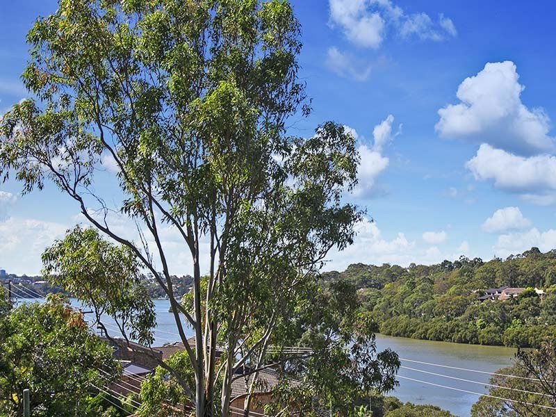 4 Balandra Place, Kareela NSW 2232