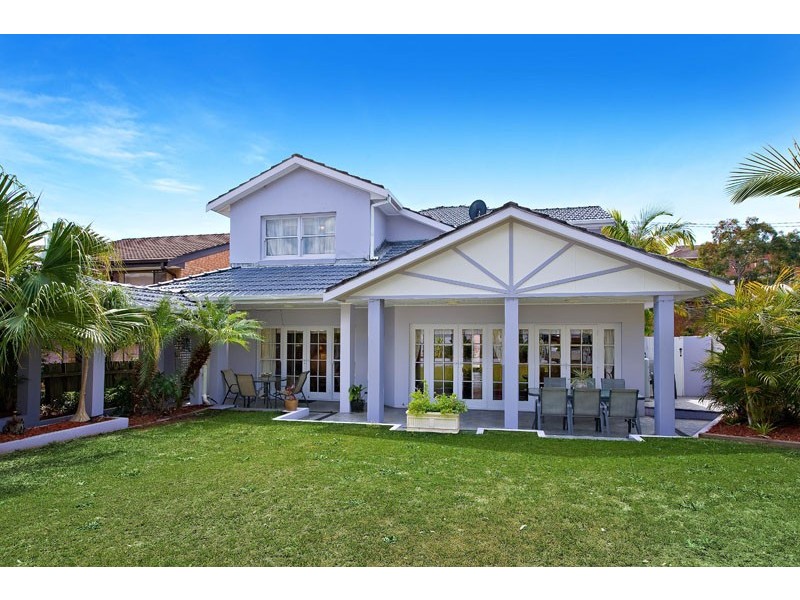 8 Clare Street, Sylvania NSW 2224